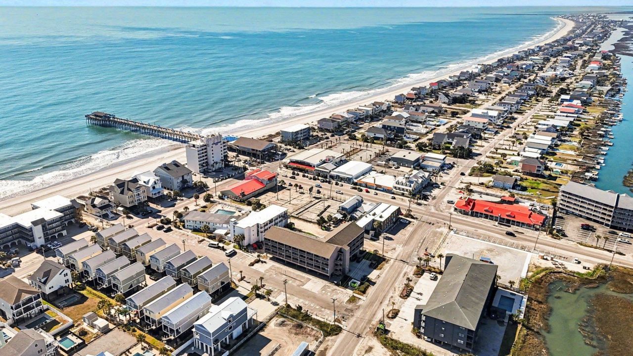 120 N Dogwood Dr. Photo 18