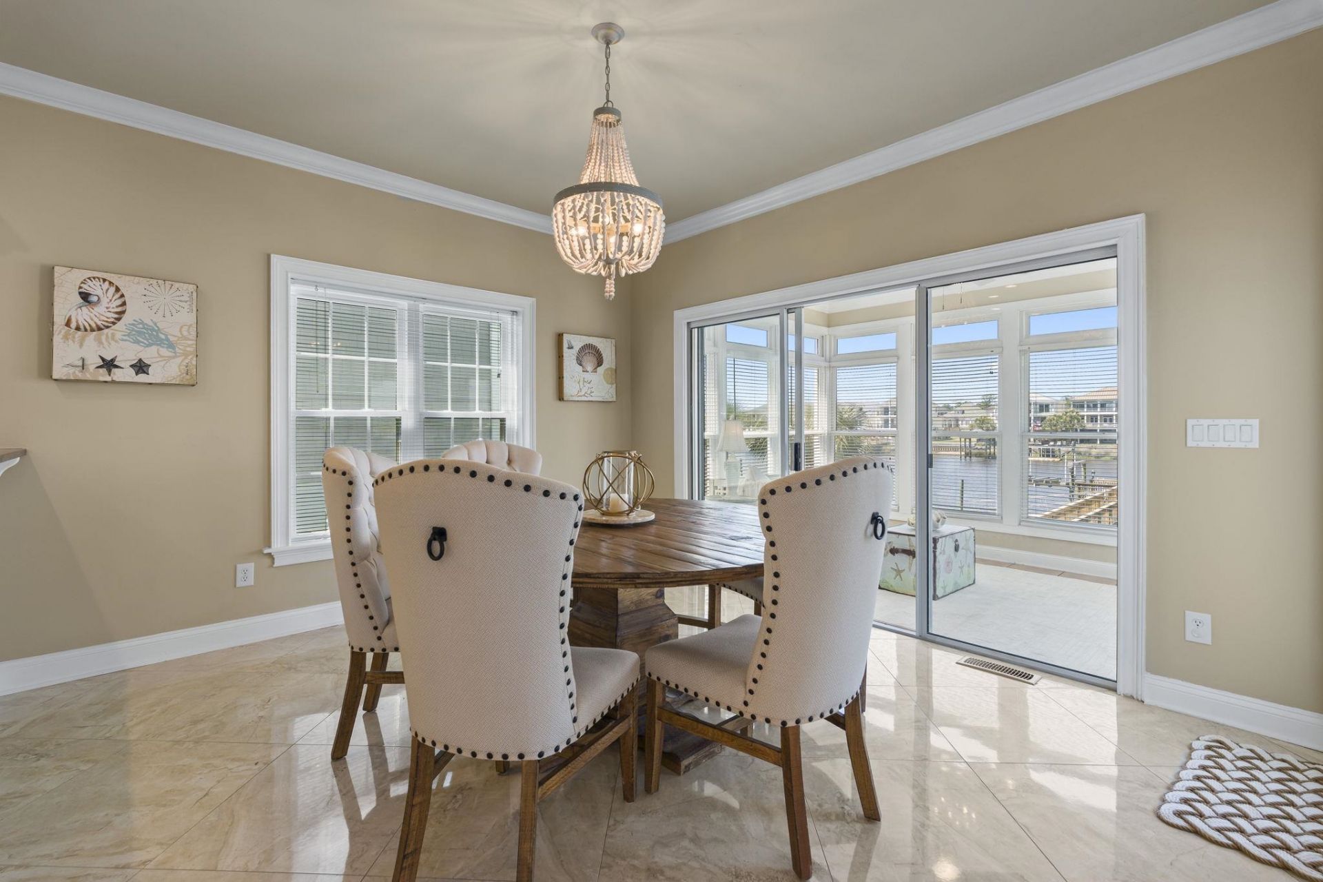 1605 Waterway Dr. Photo 13