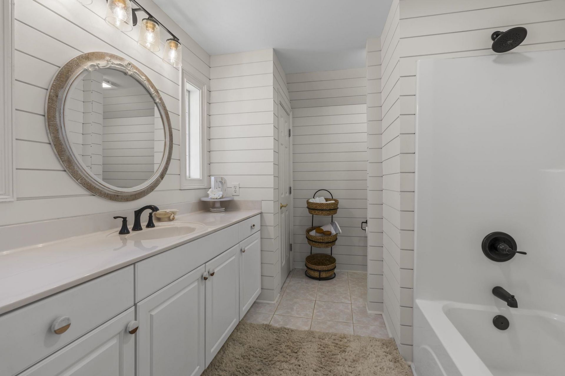 1605 Waterway Dr. Photo 33