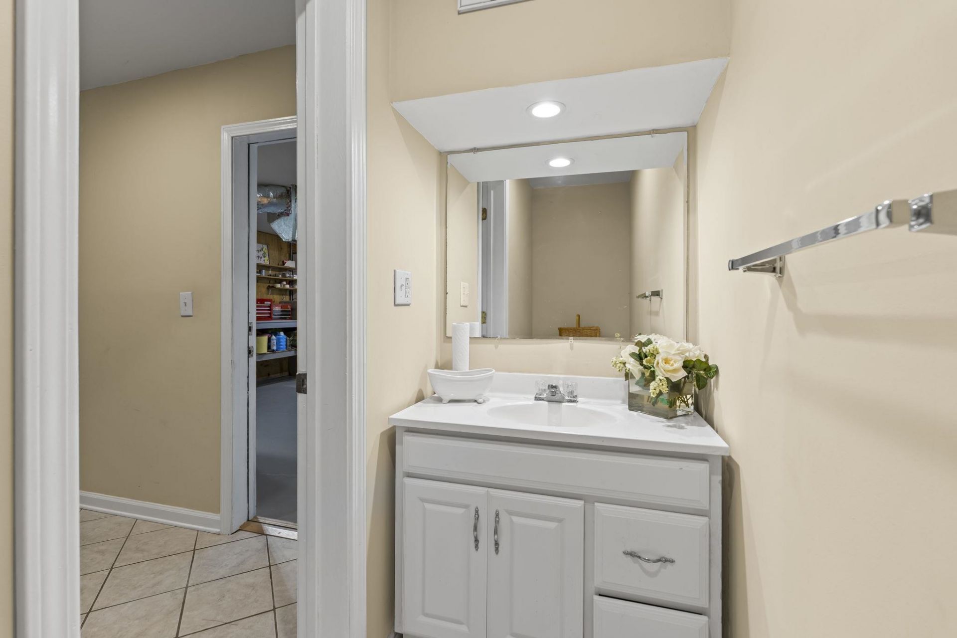 1605 Waterway Dr. Photo 41