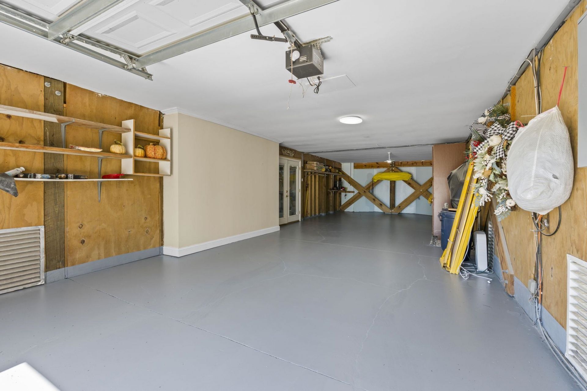 1605 Waterway Dr. Photo 45