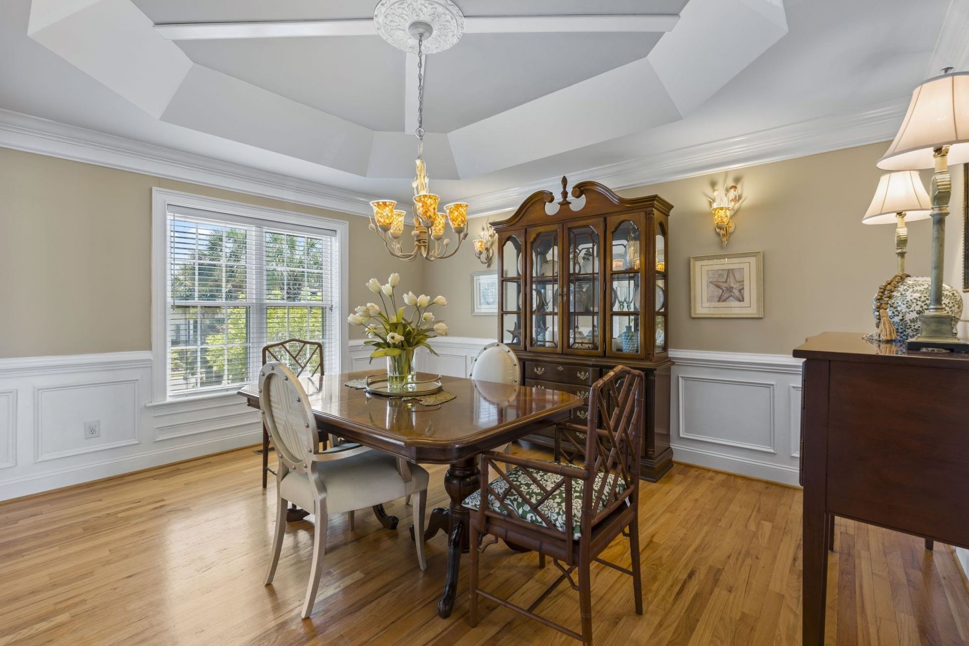 1605 Waterway Dr. Photo 9