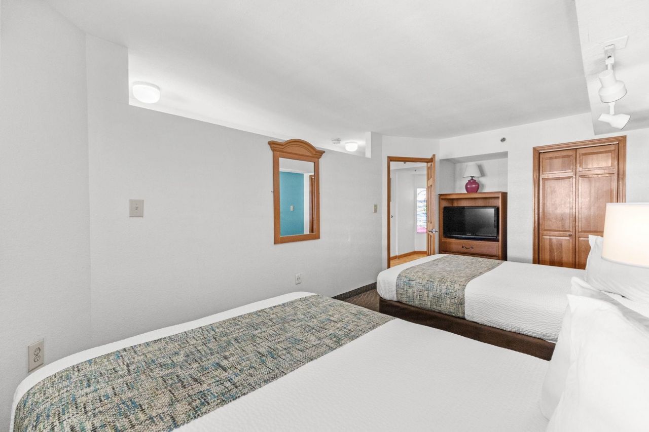 4800 S Ocean Blvd. Photo 24