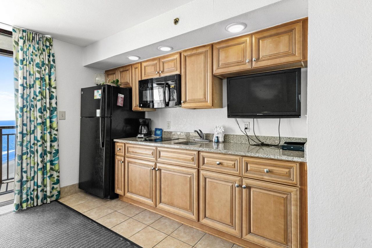 4800 S Ocean Blvd. Photo 7