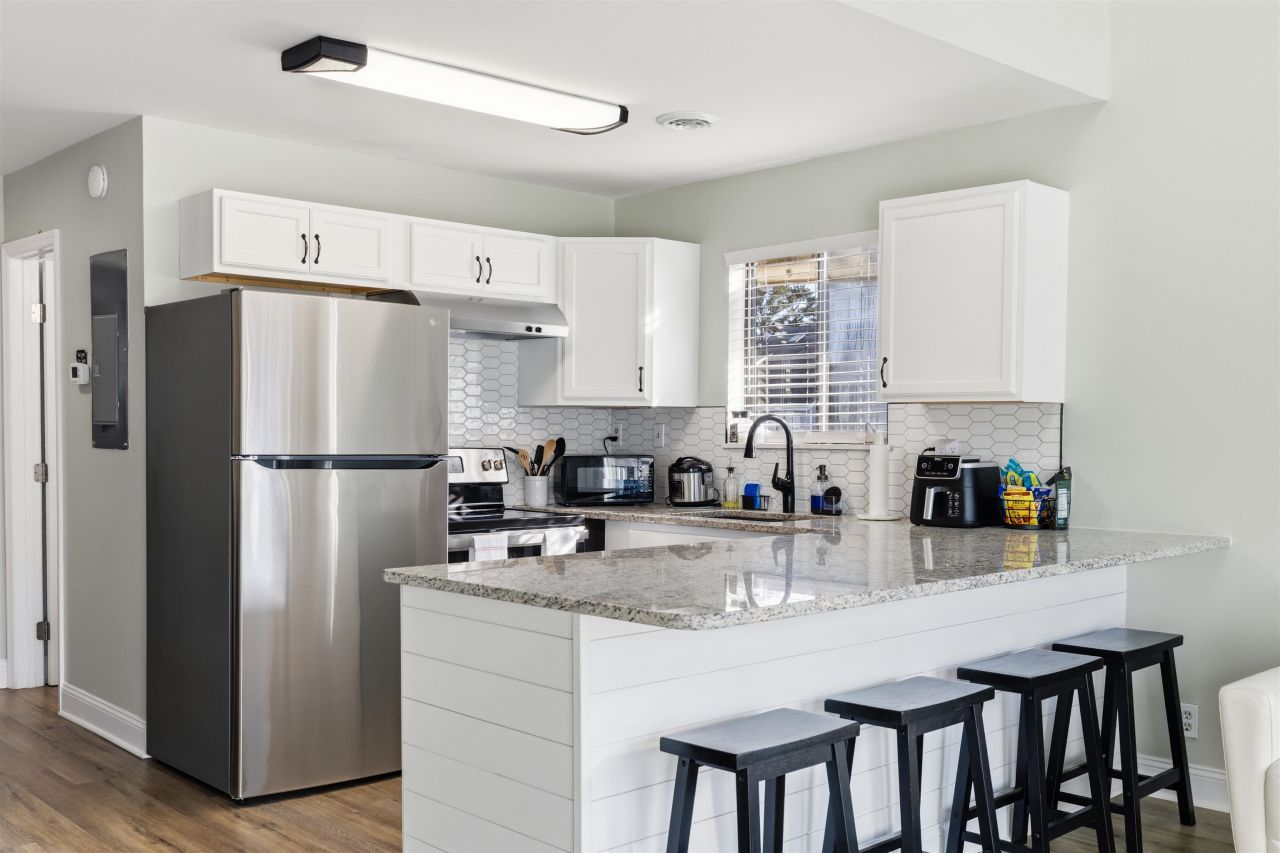 3700 Golf Colony Lane Photo 8