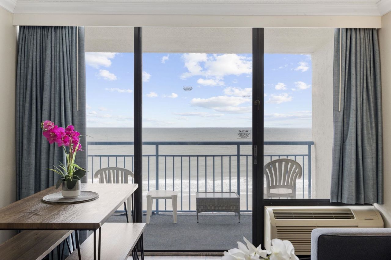 1105 S Ocean Blvd.  Photo 9