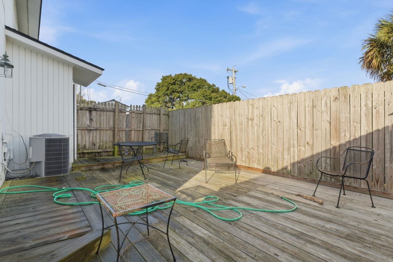 2309 Withers Dr. Photo 46