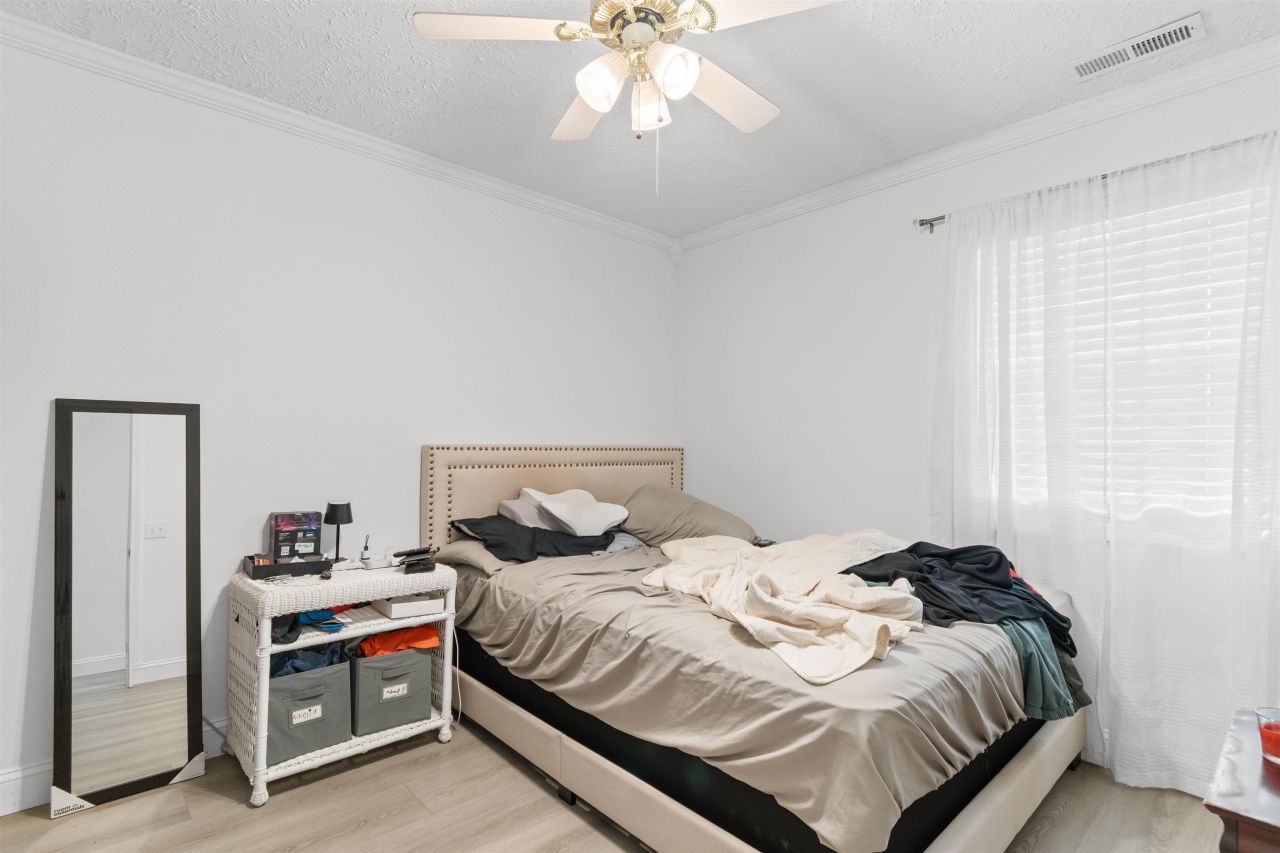 597 Blue River Ct. Photo 19