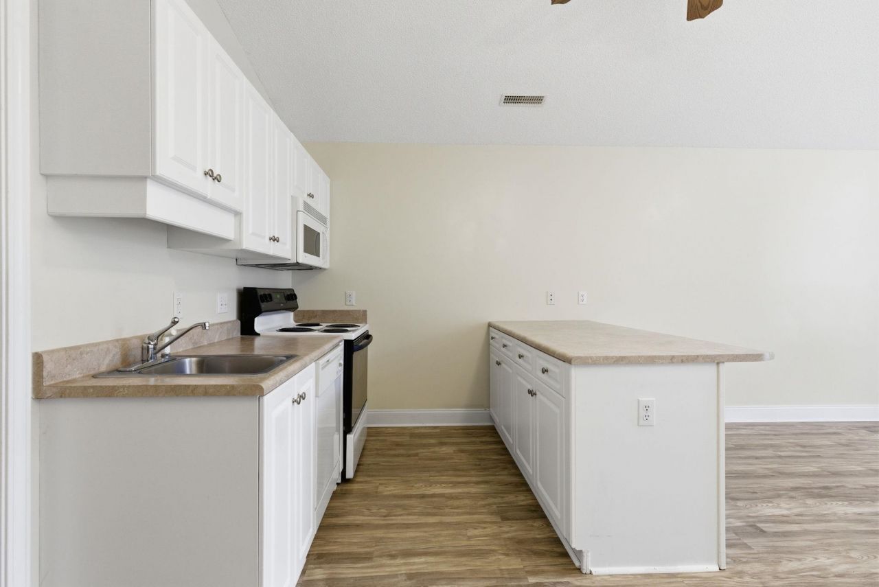 11949 Grandhaven Dr.  Photo 21