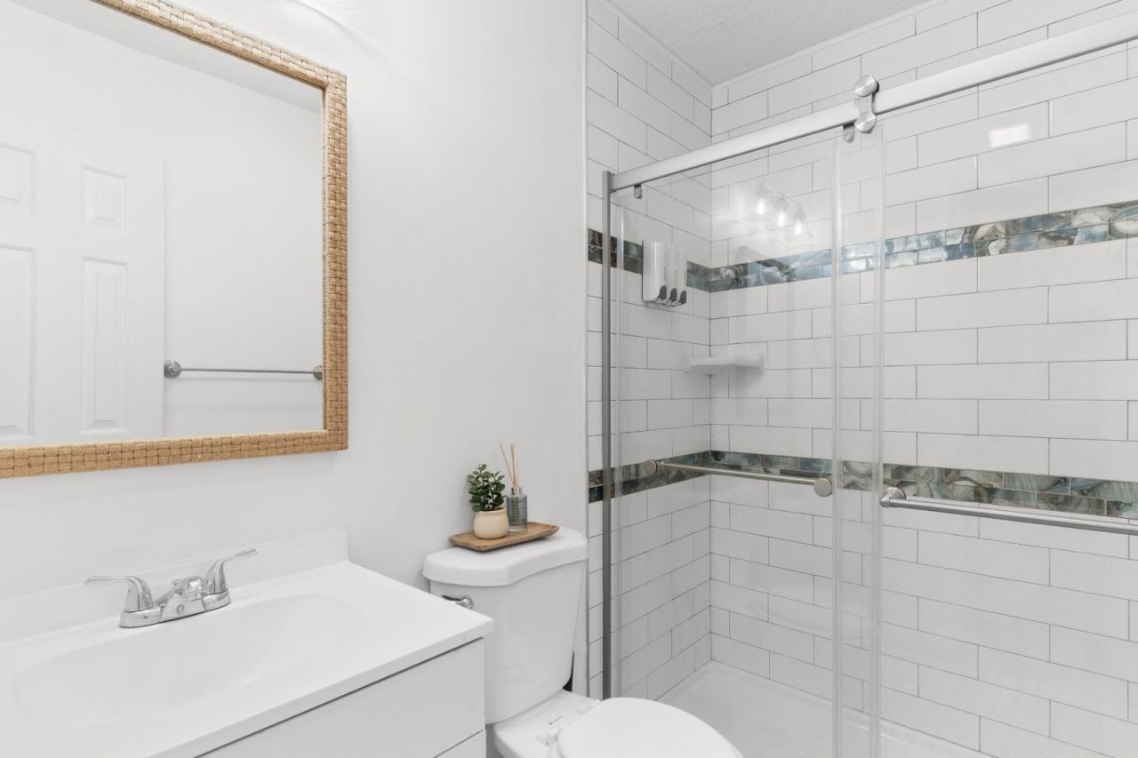 404 22nd Ave. N Photo 14