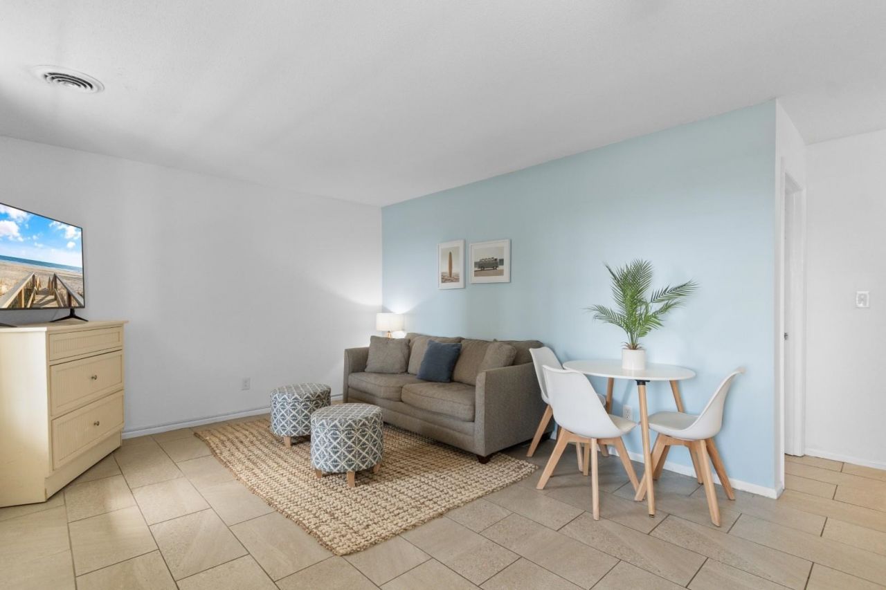 404 22nd Ave. N Photo 22