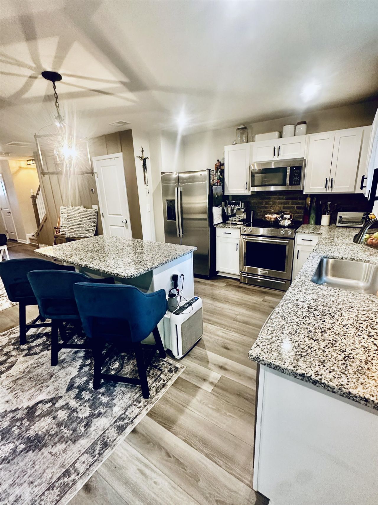 608 Montenegro Way Photo 6