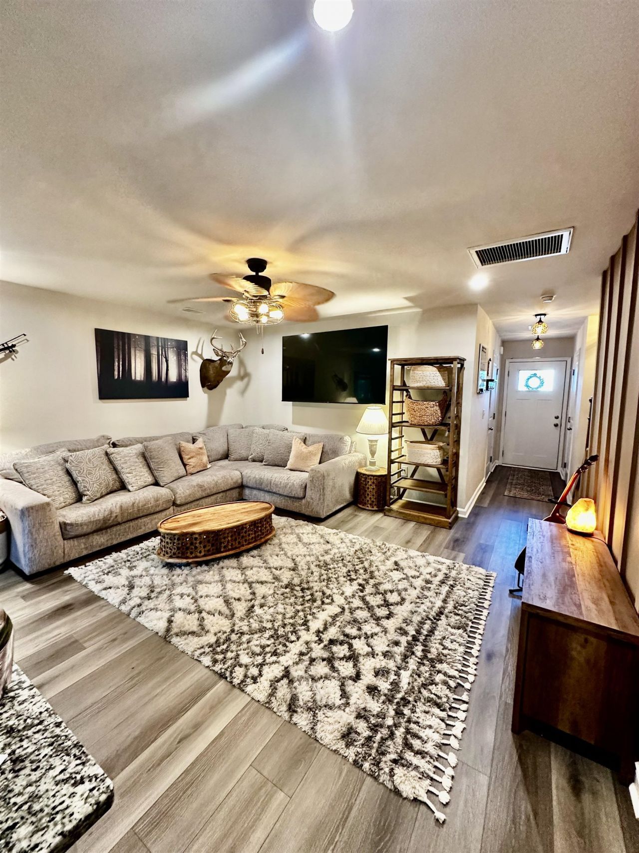 608 Montenegro Way Photo 7