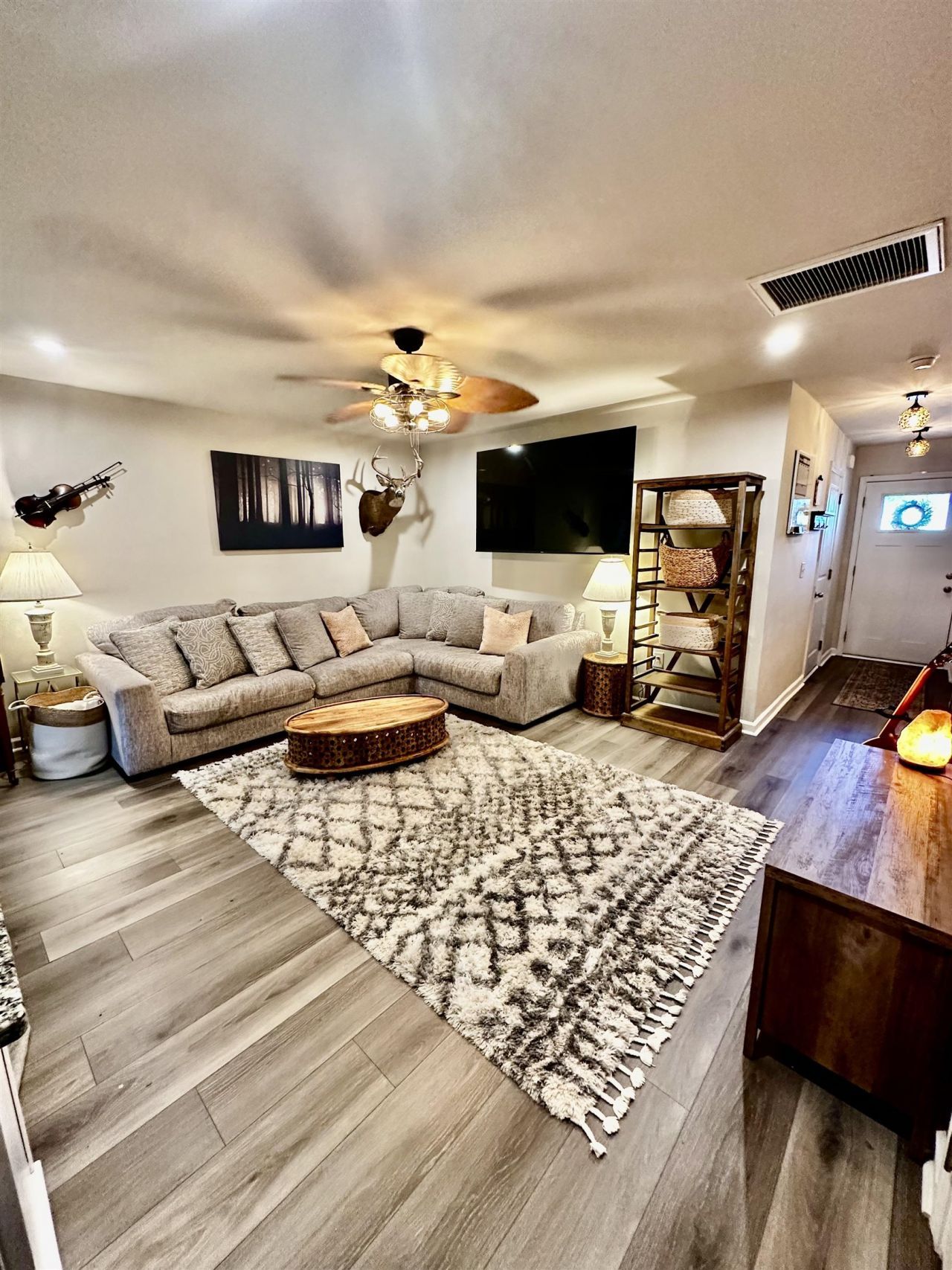 608 Montenegro Way Photo 8