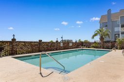 811 Ocean Blvd. N photo 4