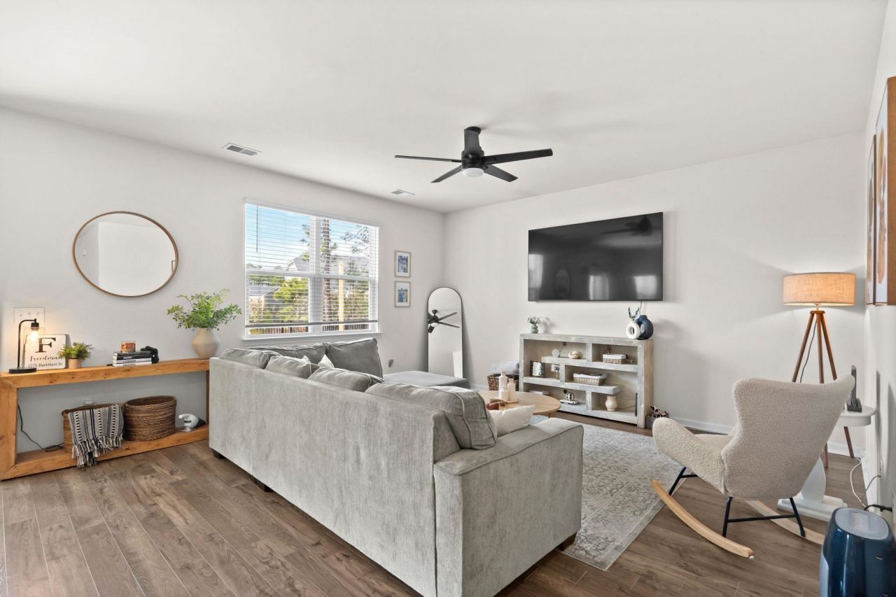 2276 Blackthorn Dr. Photo 16