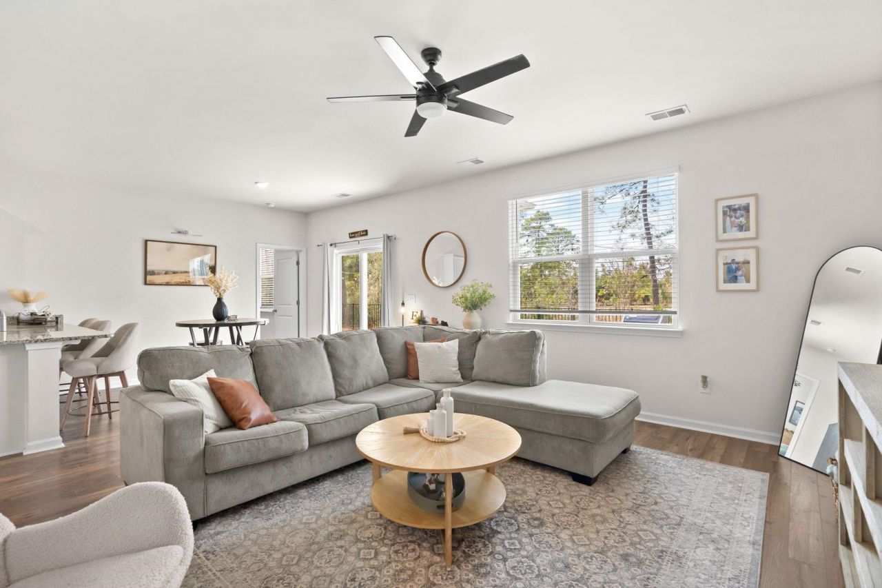 2276 Blackthorn Dr. Photo 17