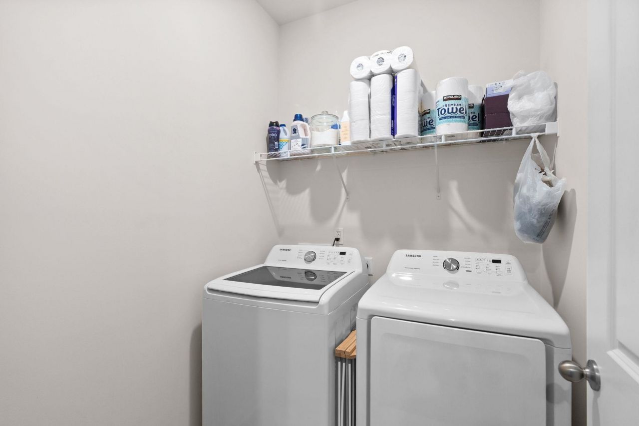 2276 Blackthorn Dr. Photo 27