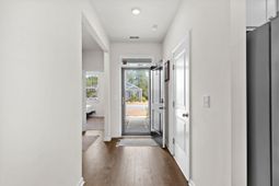 2276 Blackthorn Dr. photo 4