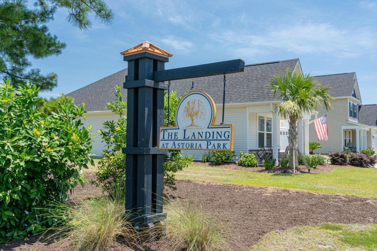 2276 Blackthorn Dr. Photo 32