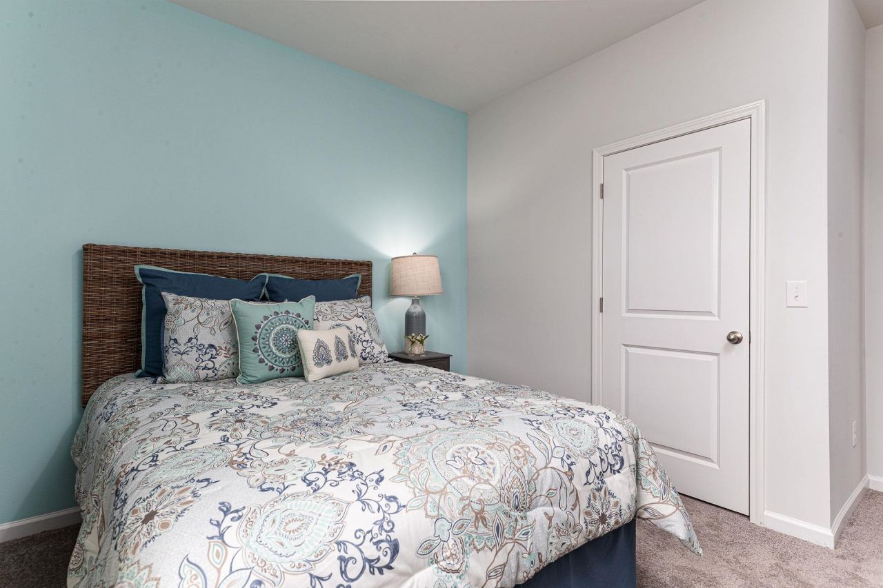 3017 Waterfall Way Photo 18