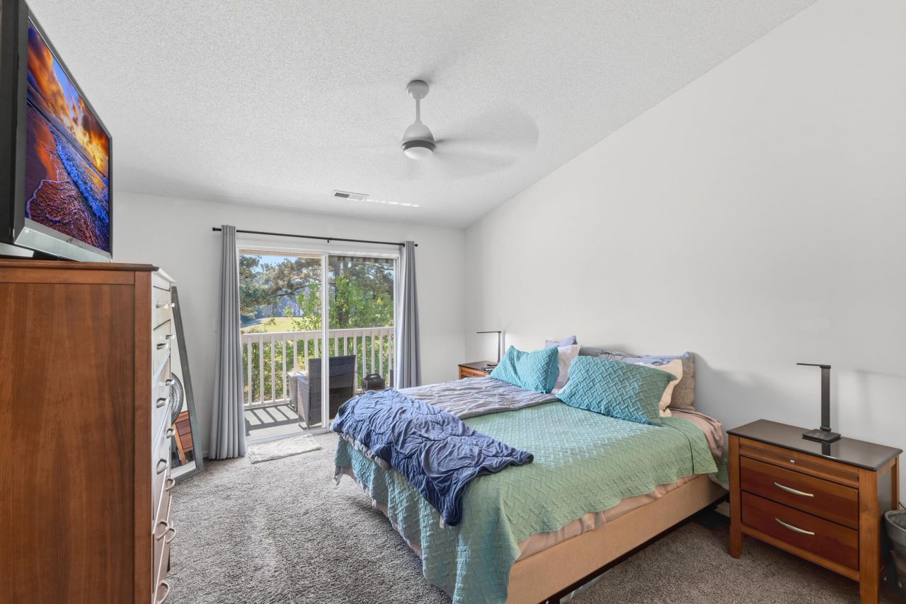 780 Charter Dr. Photo 19