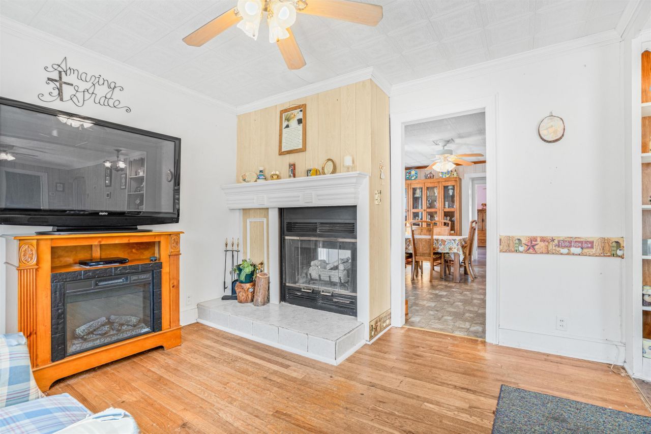 277 Nushell St. Photo 10