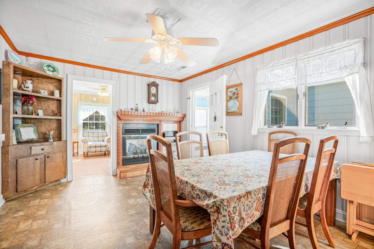 277 Nushell St. Photo 11