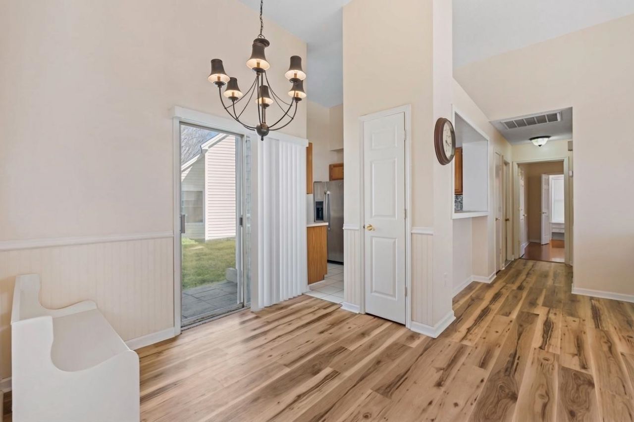 102 Whitehaven Ct.  Photo 12