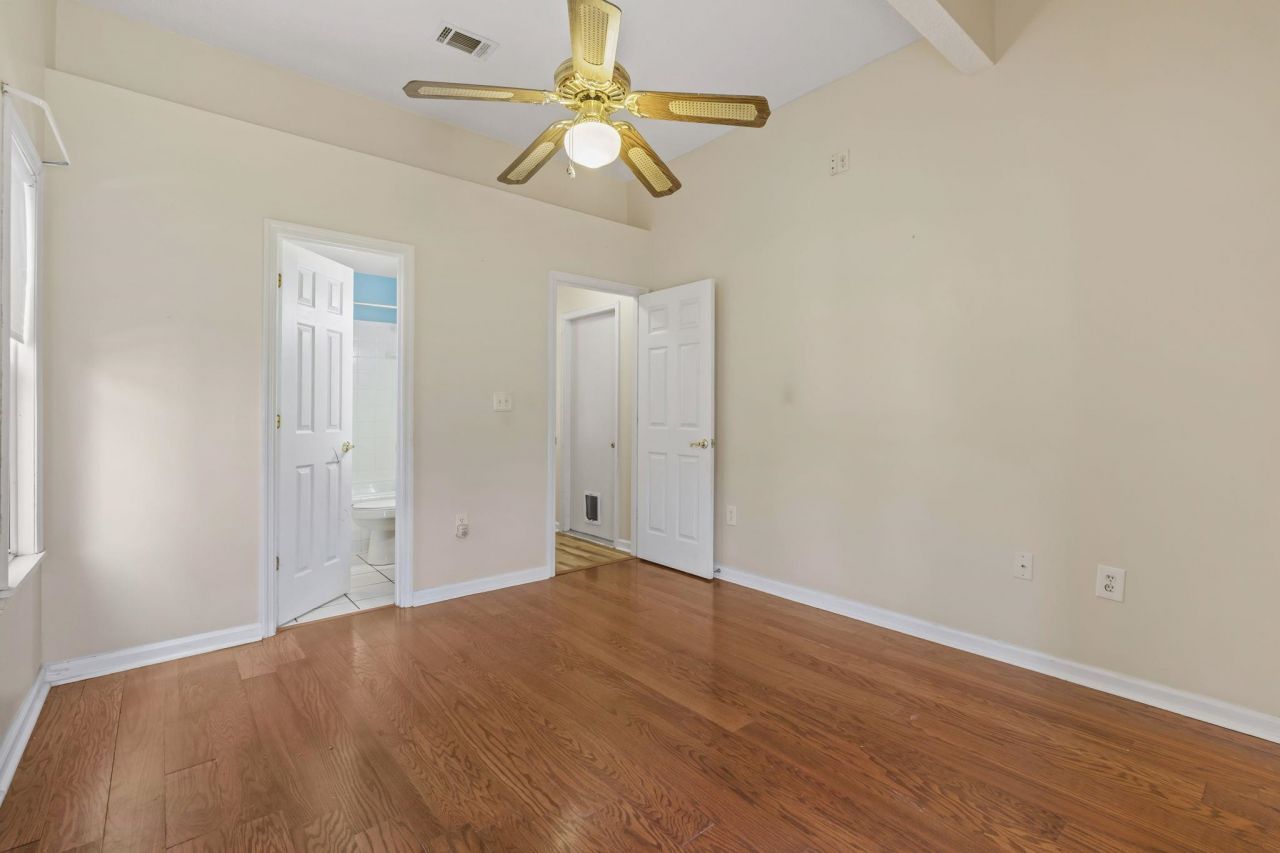 102 Whitehaven Ct.  Photo 15