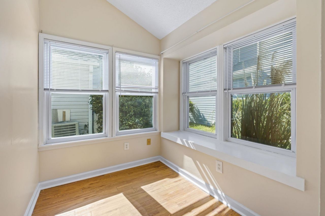 102 Whitehaven Ct.  Photo 25