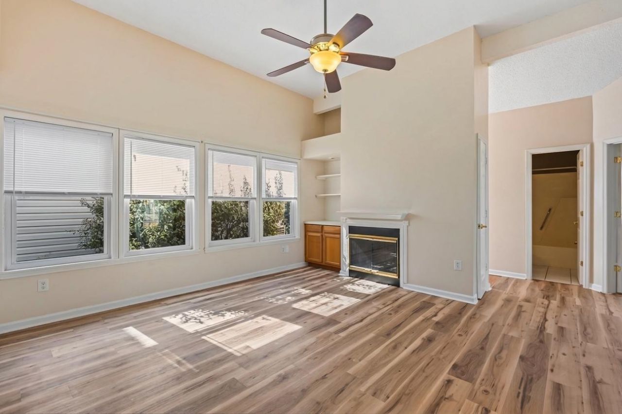 102 Whitehaven Ct.  Photo 7