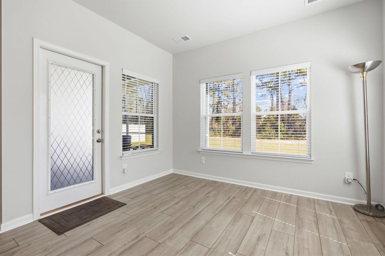 207 Augusta Green Way Photo 13