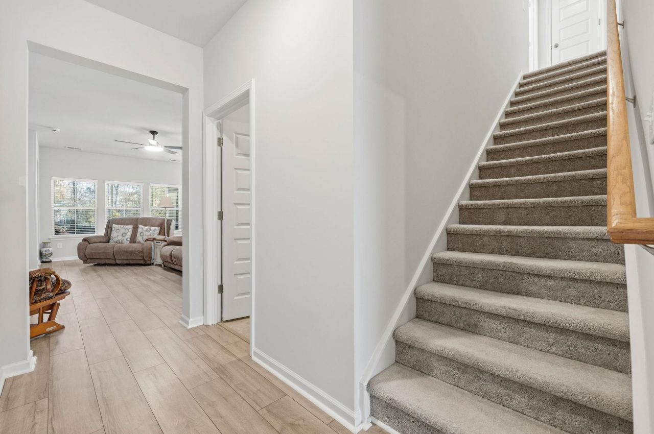 207 Augusta Green Way Photo 29