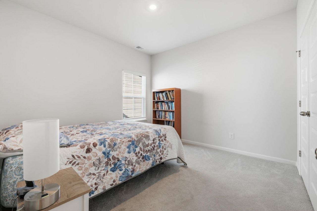 207 Augusta Green Way Photo 33