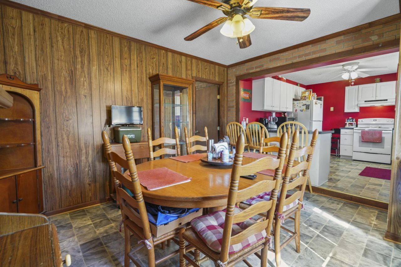 2501 Withers St. Photo 18