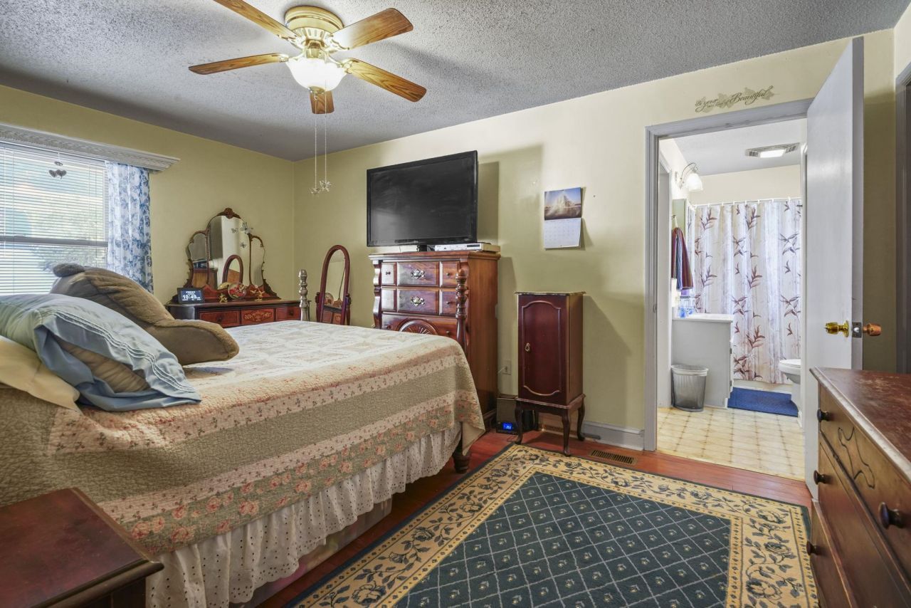 2501 Withers St. Photo 23