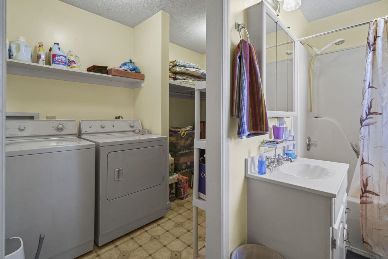 2501 Withers St. Photo 29