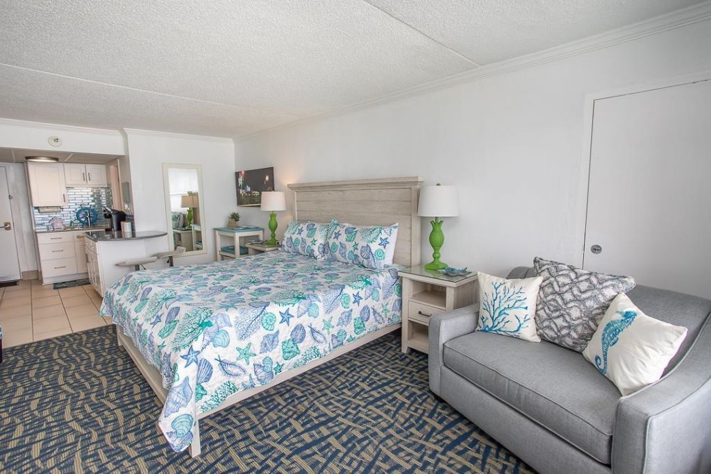 201 74th Ave. N  Photo 16