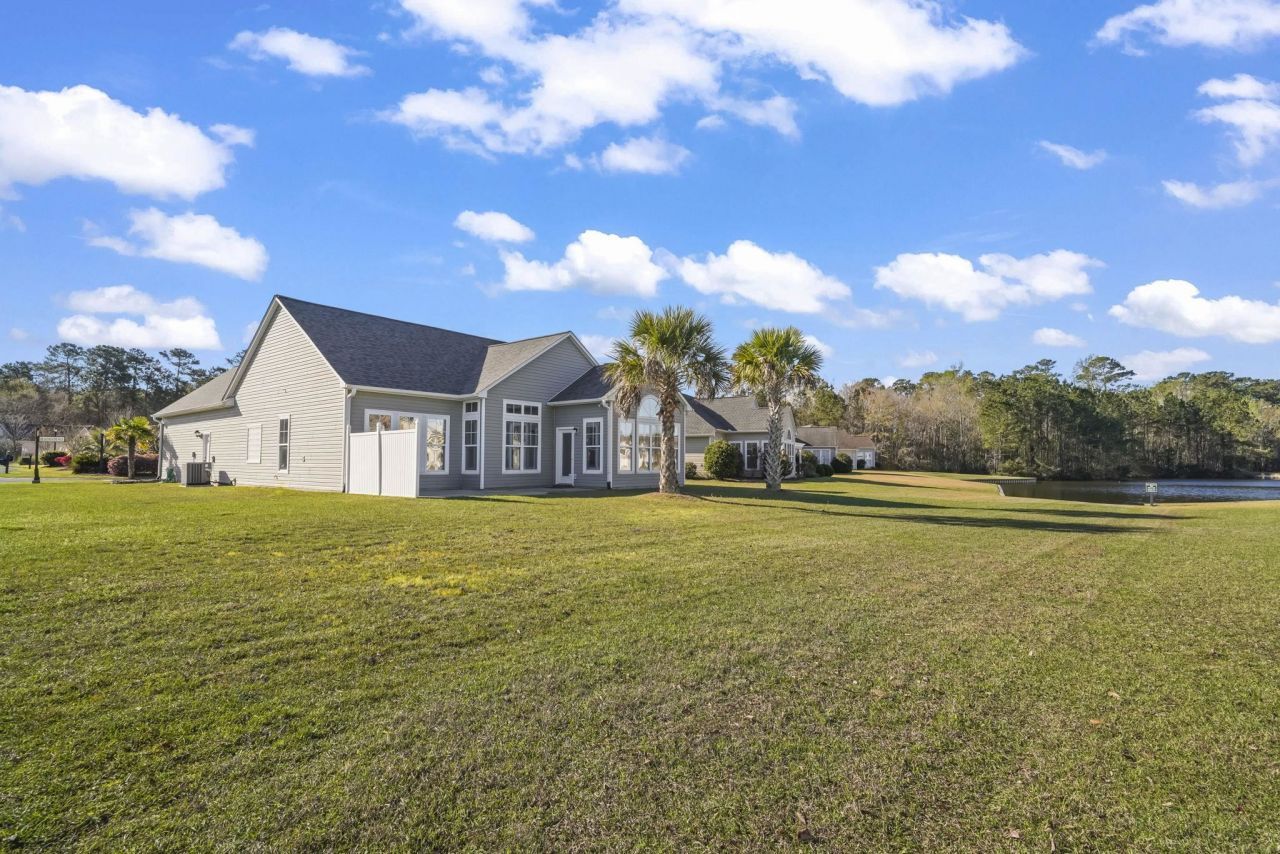 2 Hearthstone Way Photo 10