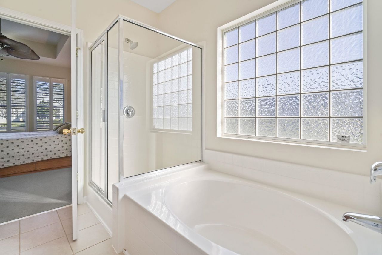 2 Hearthstone Way Photo 37