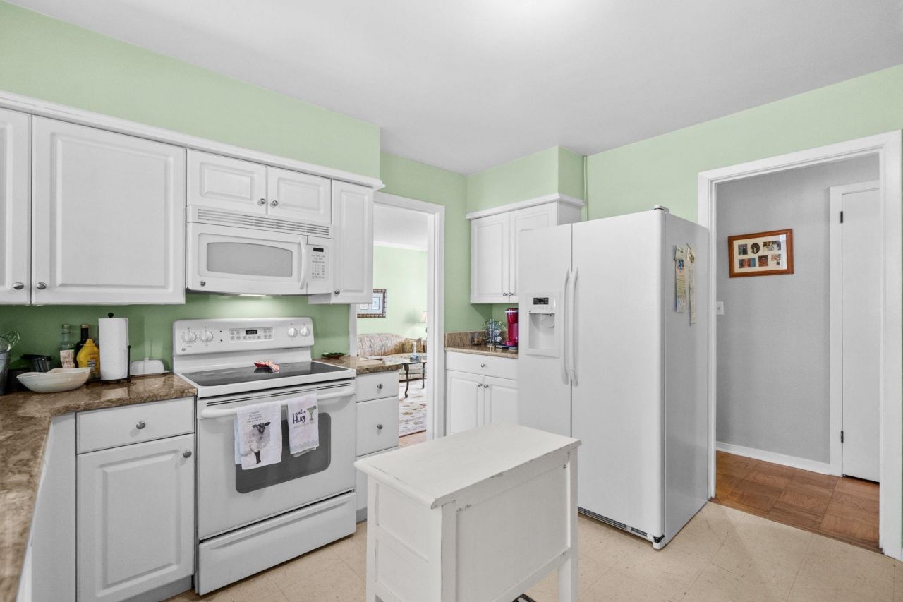 3728 Tea Rose St.  Photo 14