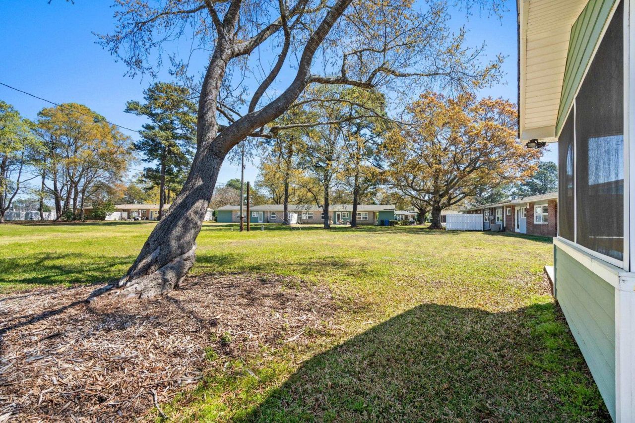 3728 Tea Rose St.  Photo 23