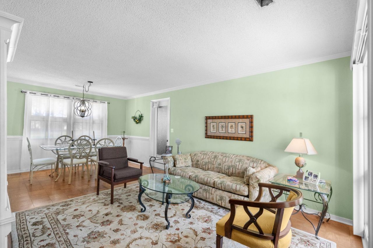 3728 Tea Rose St.  Photo 6