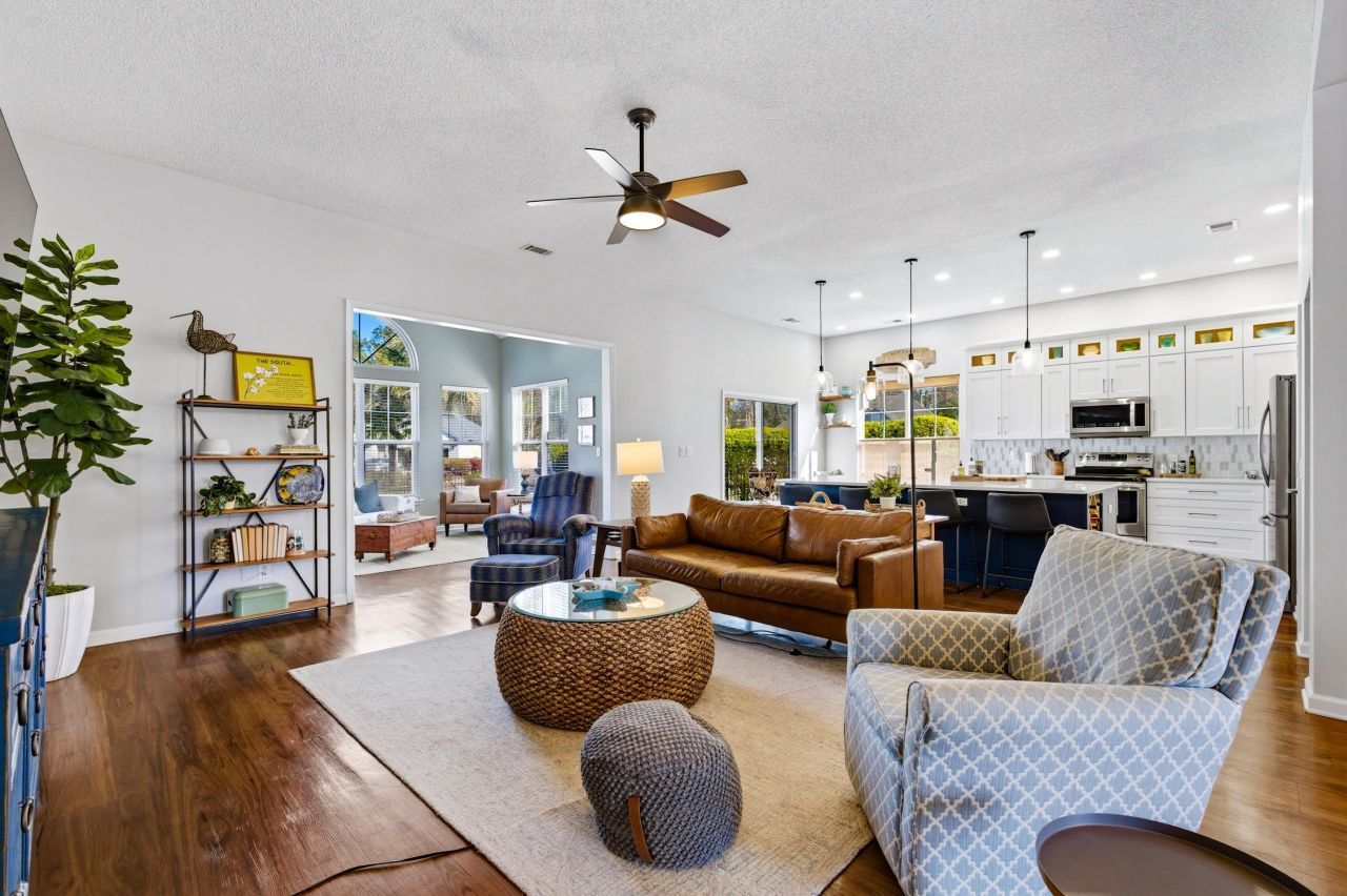 71 Willowbend Dr. Photo 9