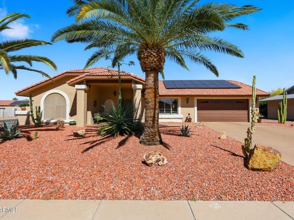 13726 W GABLE HILL Drive, Sun City West, AZ 85375