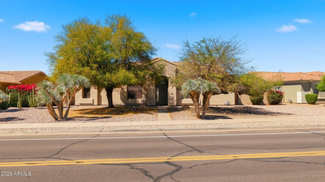 3778 S Cupertino Drive, Gilbert, AZ 85297 Main Photo