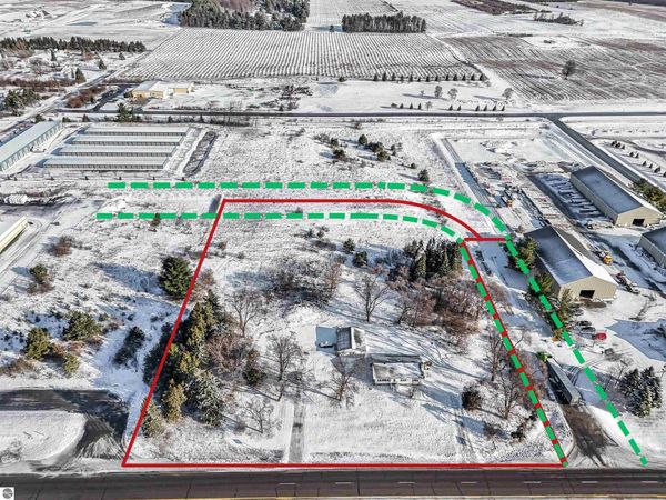 7075 M 72 E, Williamsburg, MI 00000