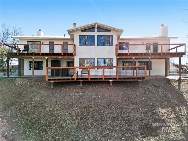 7771 Elmore Rd, Fruitland, ID 83619