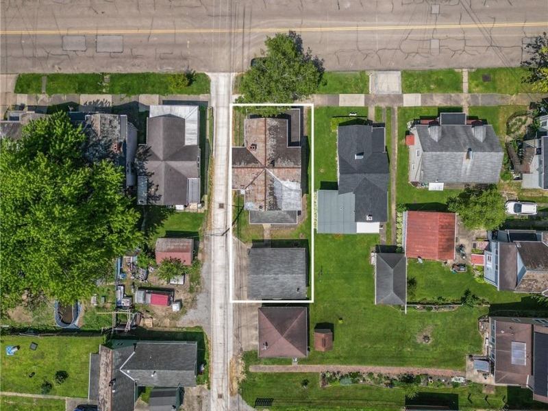 210 E Montgomery Street , Marietta, OH 45750 Photo 22